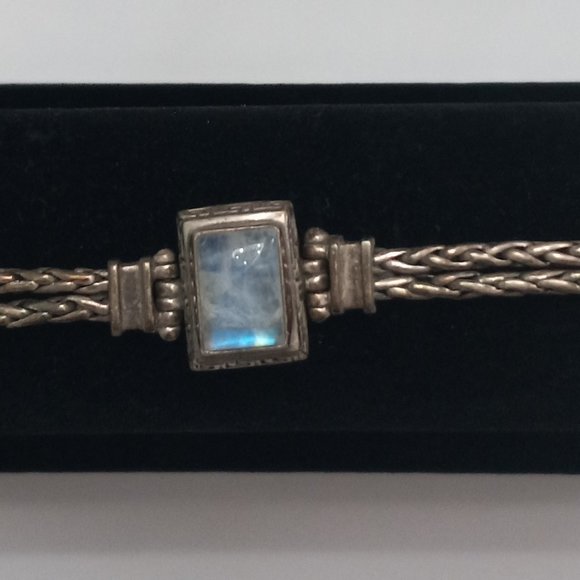 Bohemian Style Sterling Silver Moonstone Bracelet - Picture 3 of 10